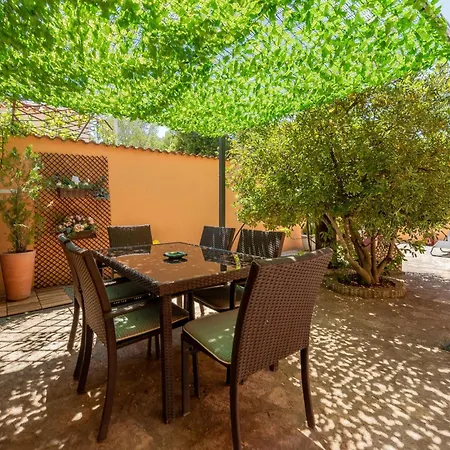 Cozy In With Wifi * Vrsi